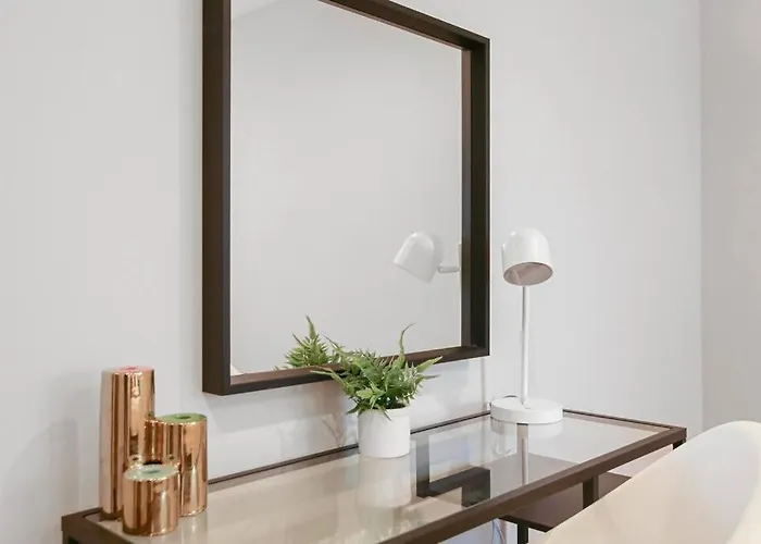 Апартаменты Lively 2br Near The And Park - Sheridan 1