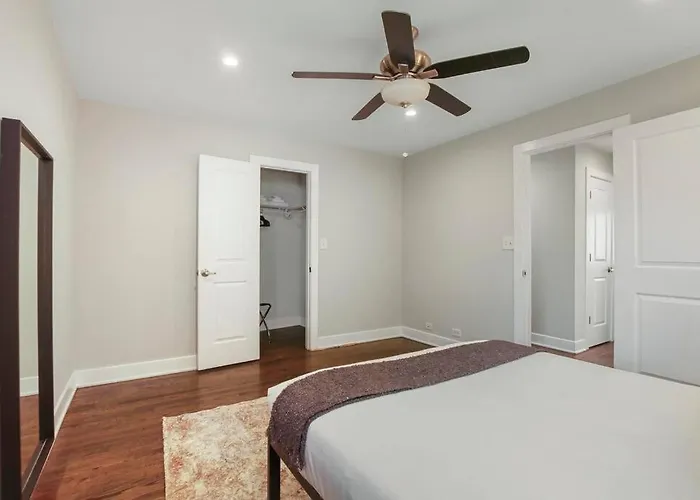 Lively 2br Near The And Park - Sheridan 1 *