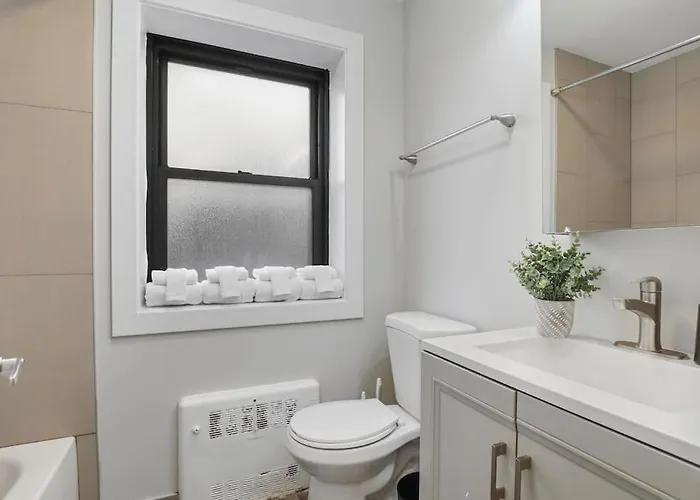 Апартаменты Lively 2br Near The And Park - Sheridan 1 Чикаго